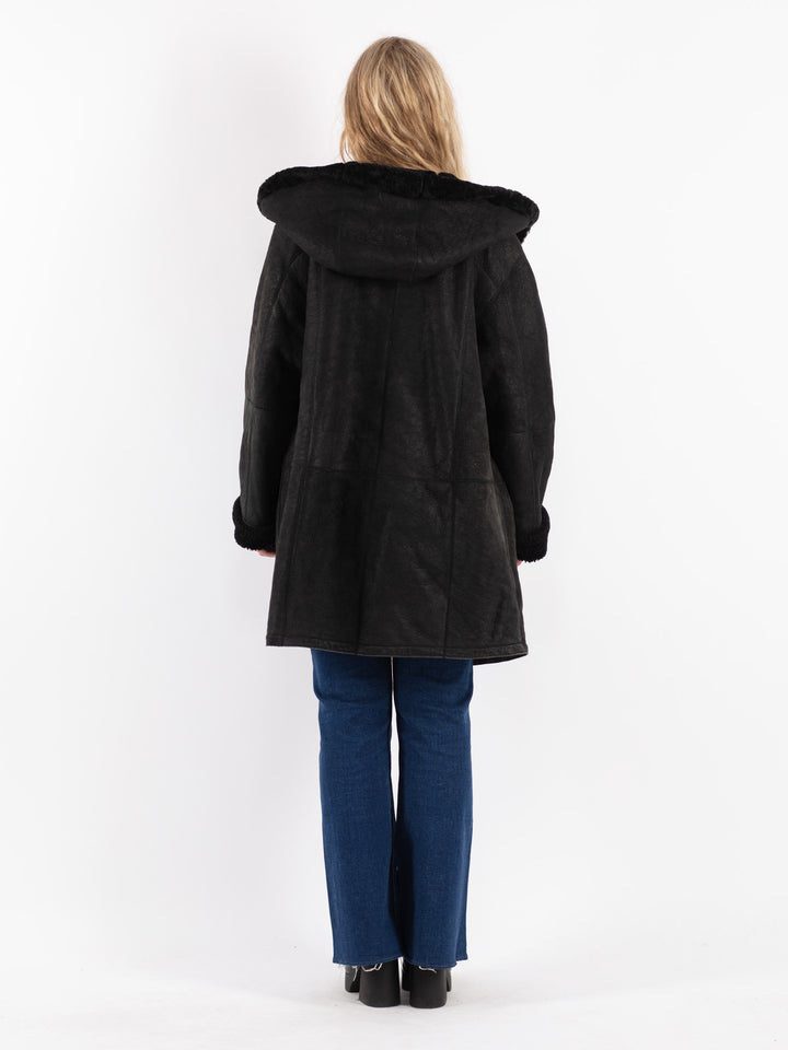 Vintage 90's Women Sheepskin Coat in Black