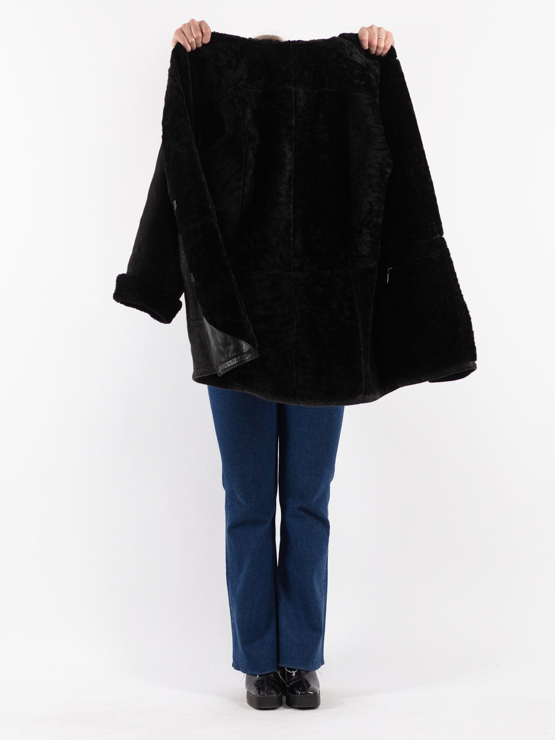 Vintage 90's Women Sheepskin Coat in Black