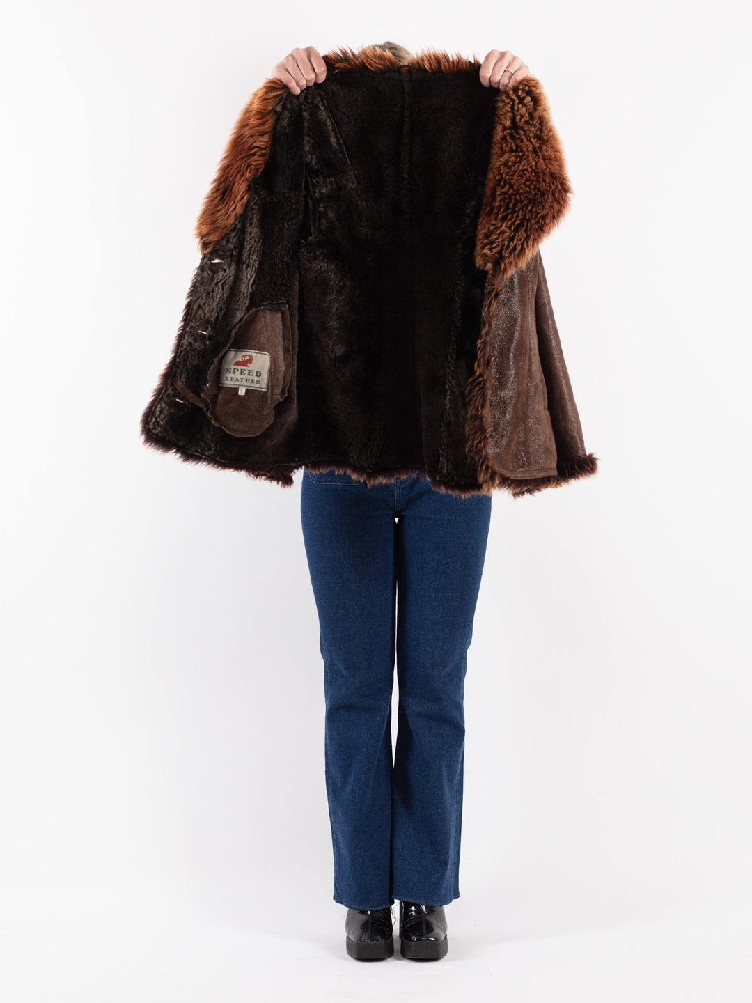 Vintage 90's Women Sheepskin Coat in Brown