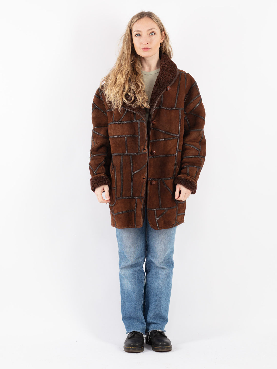Vintage 90's Women Sheepskin Coat in Brown