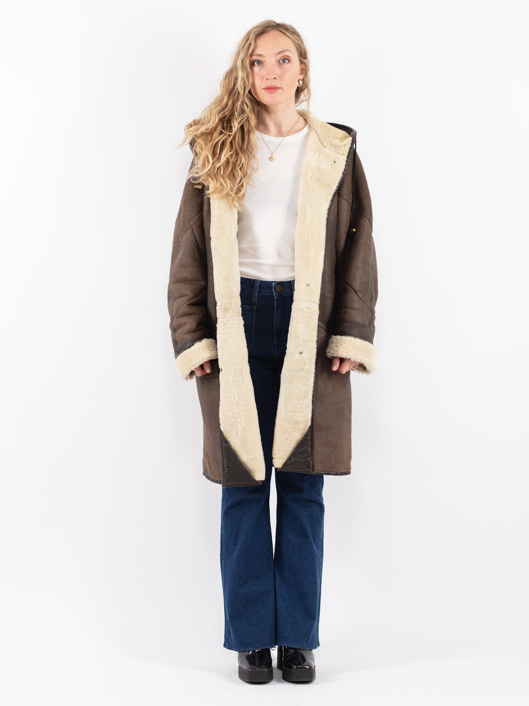 Vintage 90's Women Sheepskin Coat in Brown