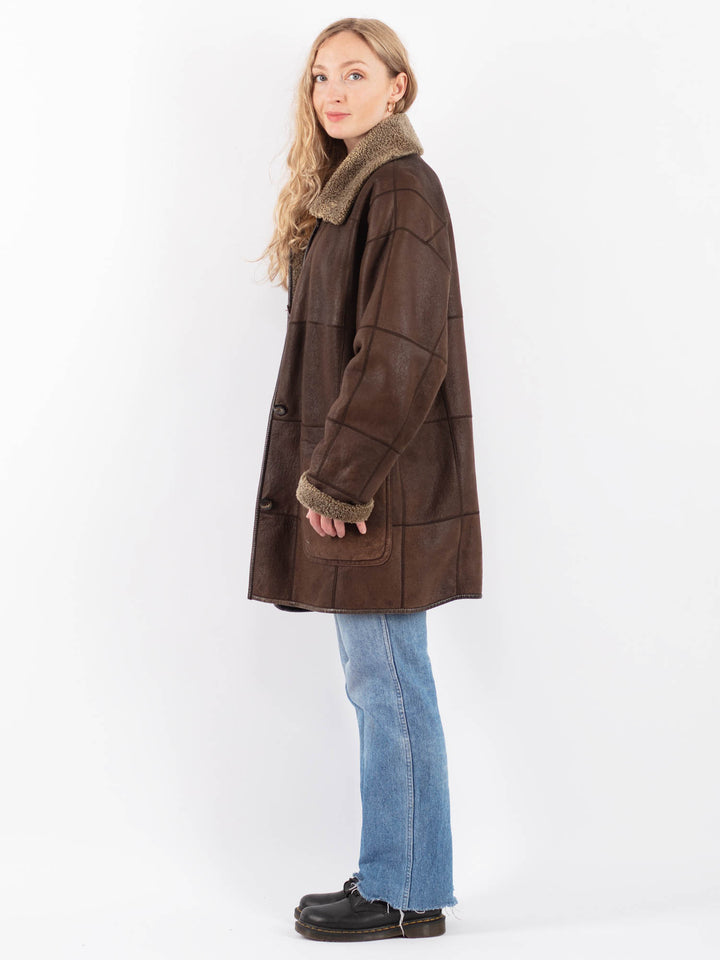 Vintage 90's Women Sheepskin Coat in BrownV9466