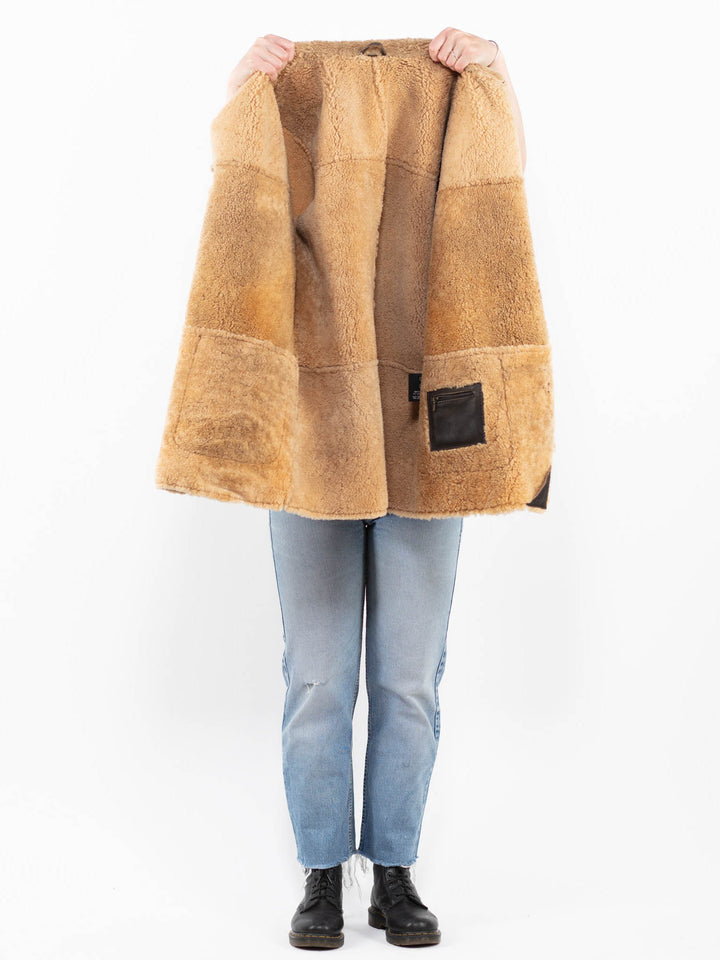 Vintage 90's Women Sheepskin Coat in BrownA0272