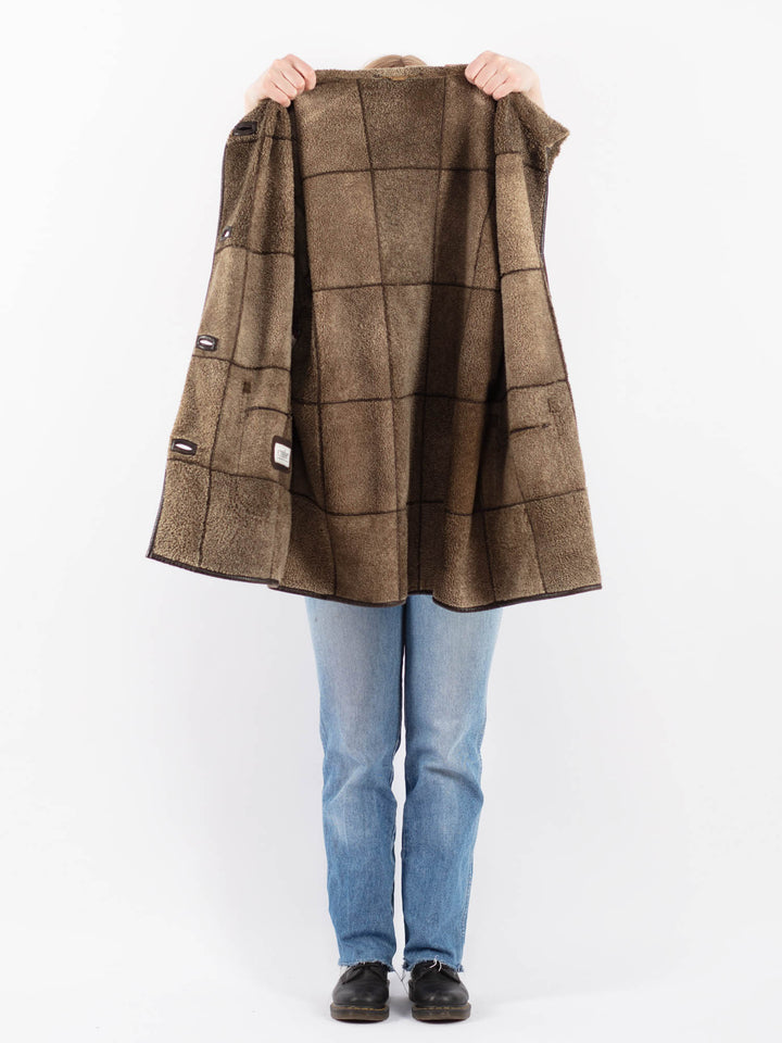 Vintage 90's Women Sheepskin Coat in BrownV9466