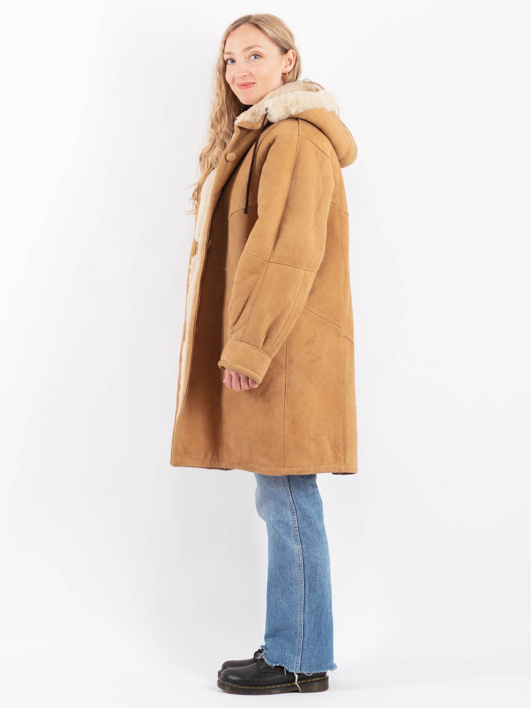 Vintage 90's Women Sheepskin Coat in BeigeV9467