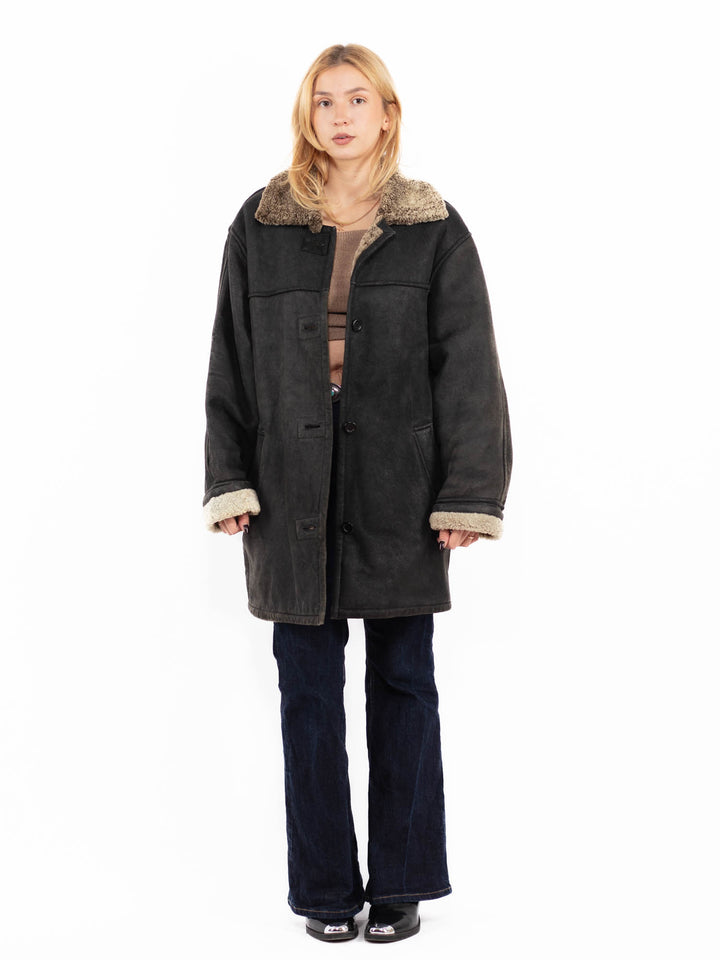 Vintage 90's Women Sheepskin Shearling Coat in BlackA0733