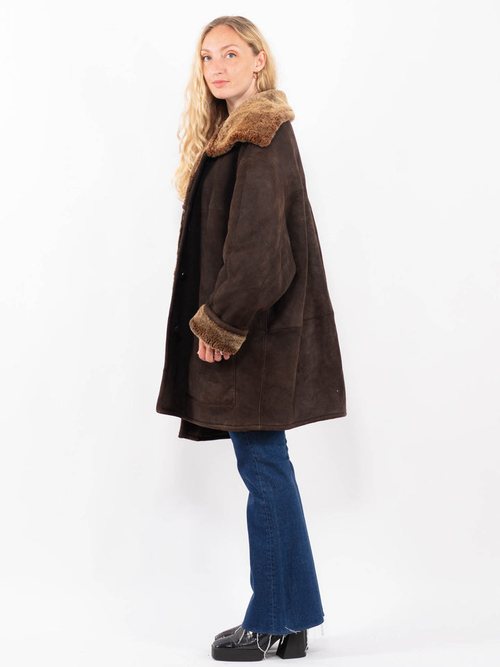 Vintage 90's Women Sheepskin Coat in BrownA0377