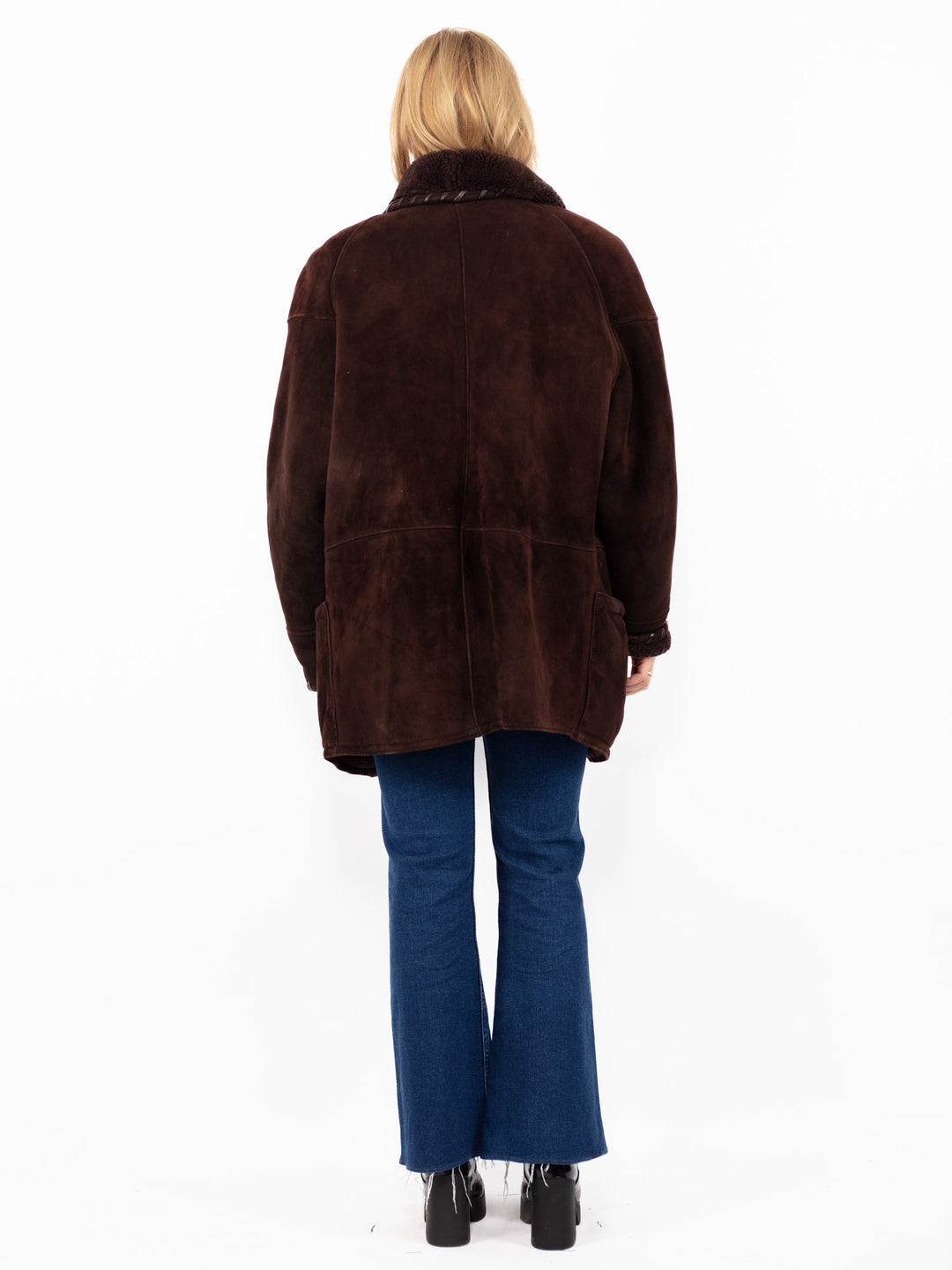 Vintage 90's Women Oversized Sheepskin Coat in Brown