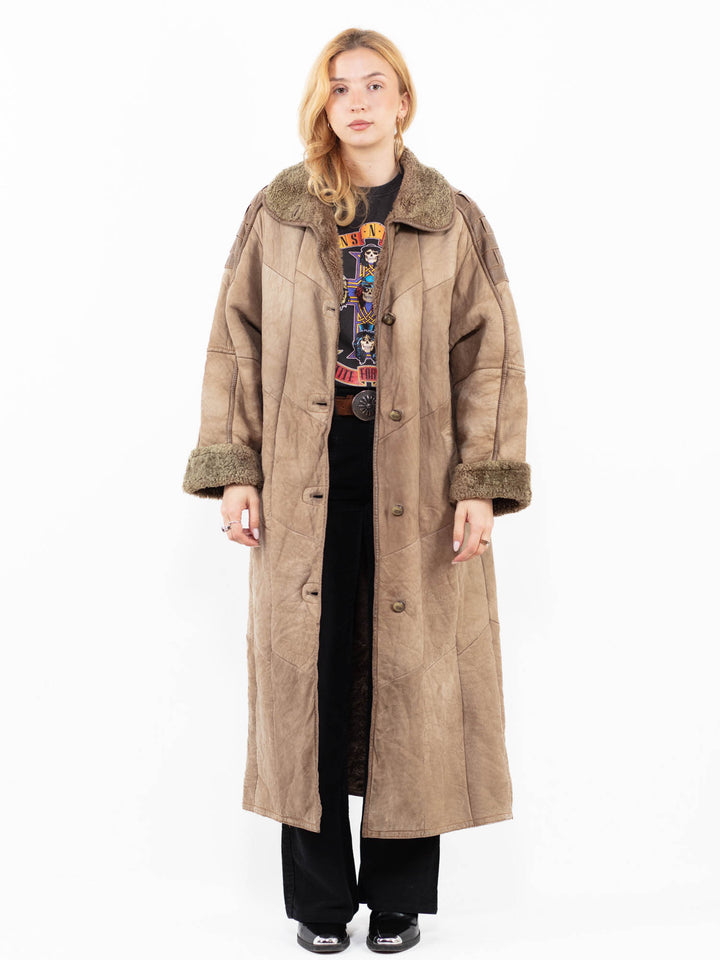 Vintage 90's Women Sheepskin Coat in BrownA0170