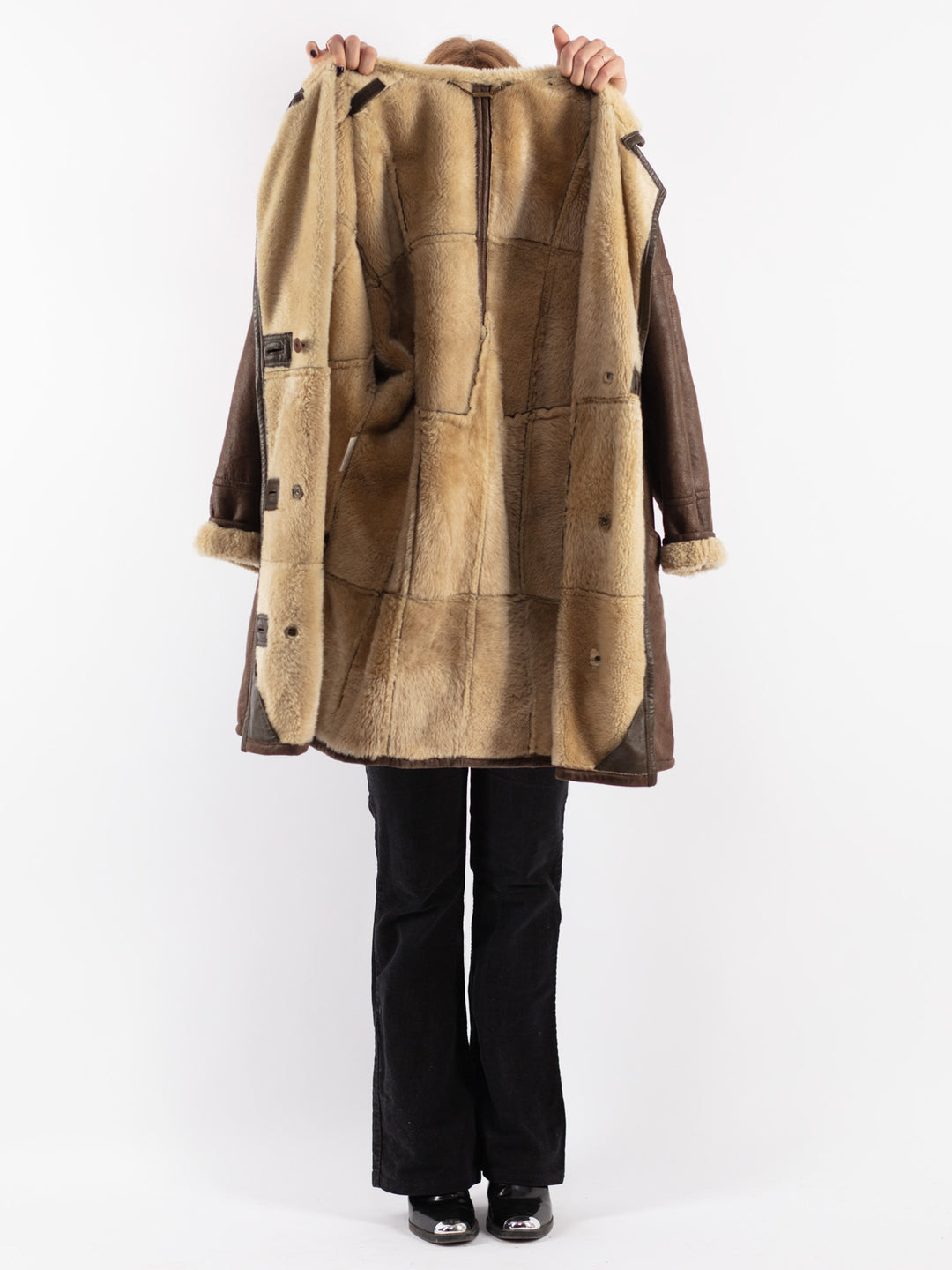Vintage 90's Women Sheepskin Coat in Brown