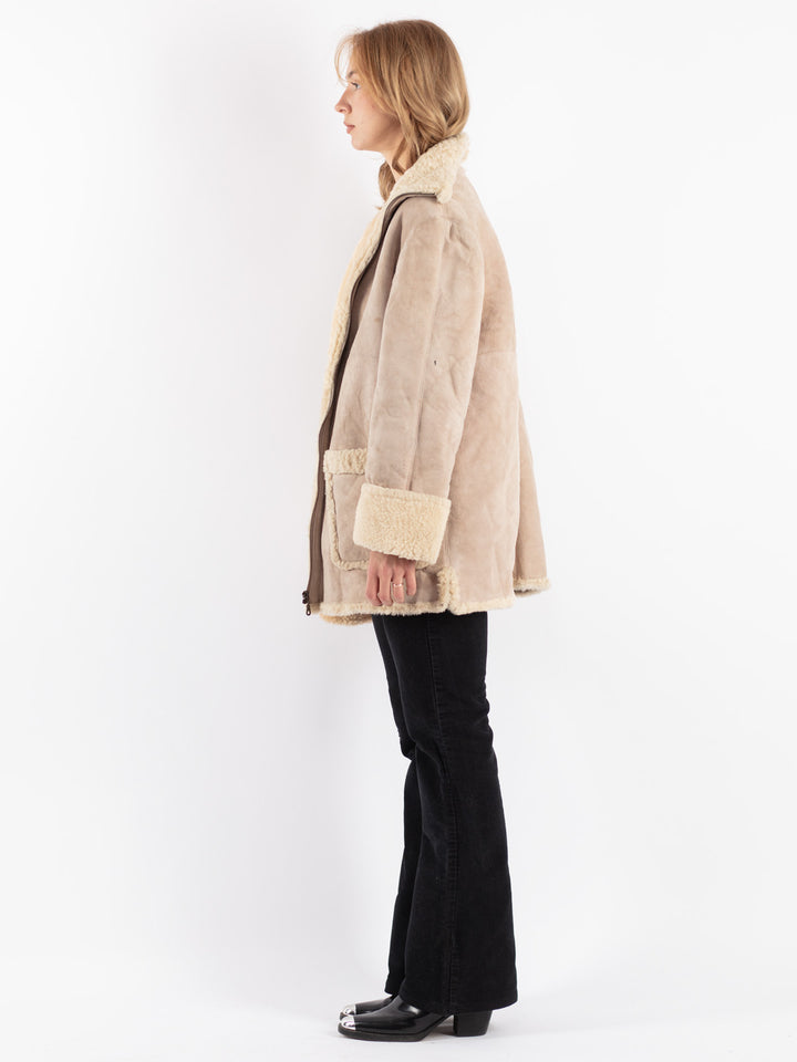 Vintage 90's Women Sheepskin Coat in Beige