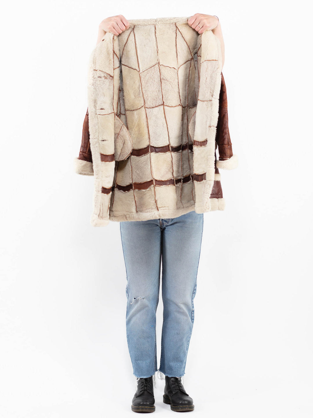 Vintage 90's Women Sheepskin in BrownA0277