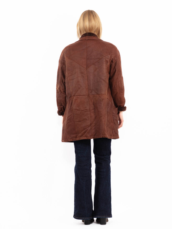 Vintage 90's Women Sheepskin Coat in Brown