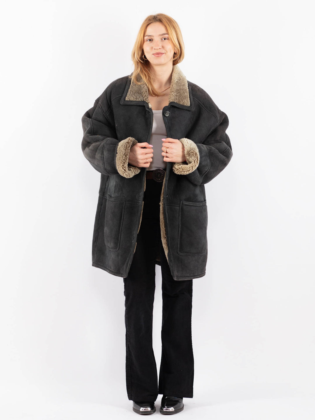 Vintage 90's Women Sheepskin Coat in BlackV9661