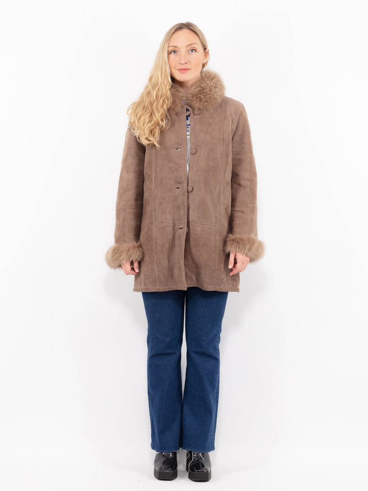 Vintage 90's Women Sheepskin Coat in BeigeA1010