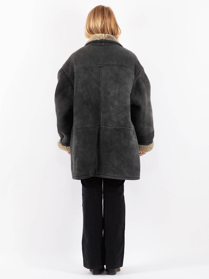 Vintage 90's Women Sheepskin Coat in BlackV9661