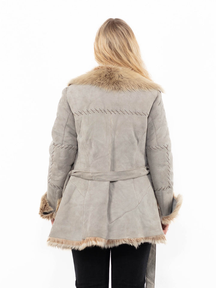 Vintage 90's Women Sheepskin Coat in GrayA0907