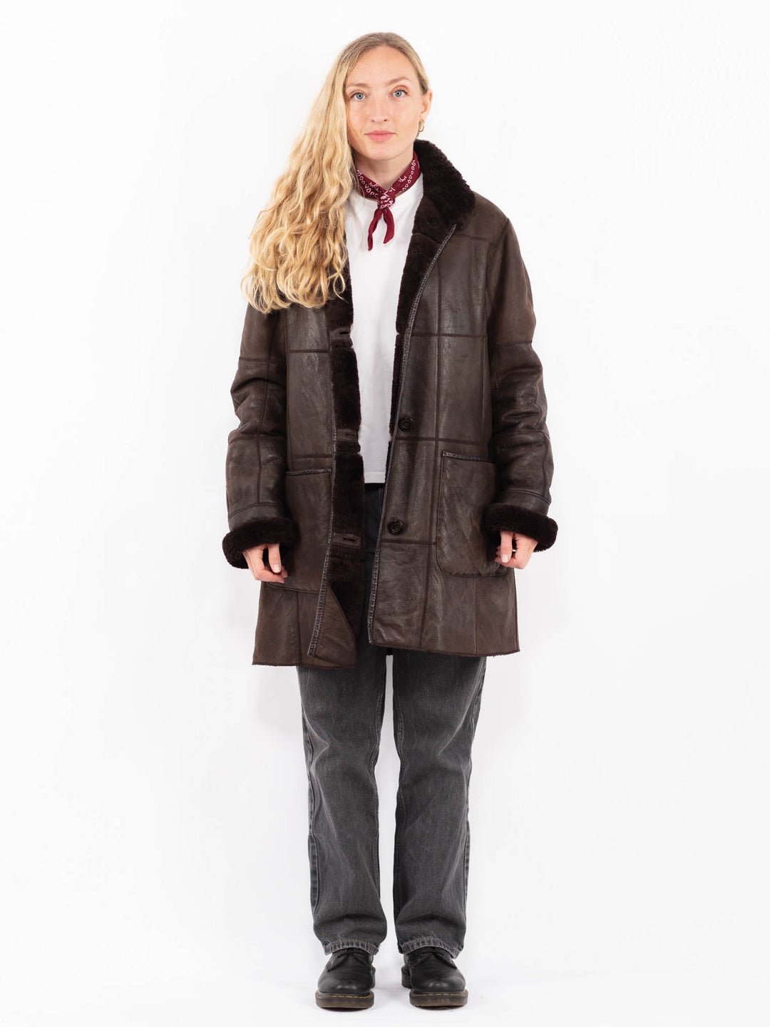 Vintage 90's Women Sheepskin Coat in BrownA0626