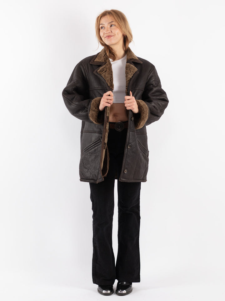Vintage 90's Women Sheepskin Coat in Brown