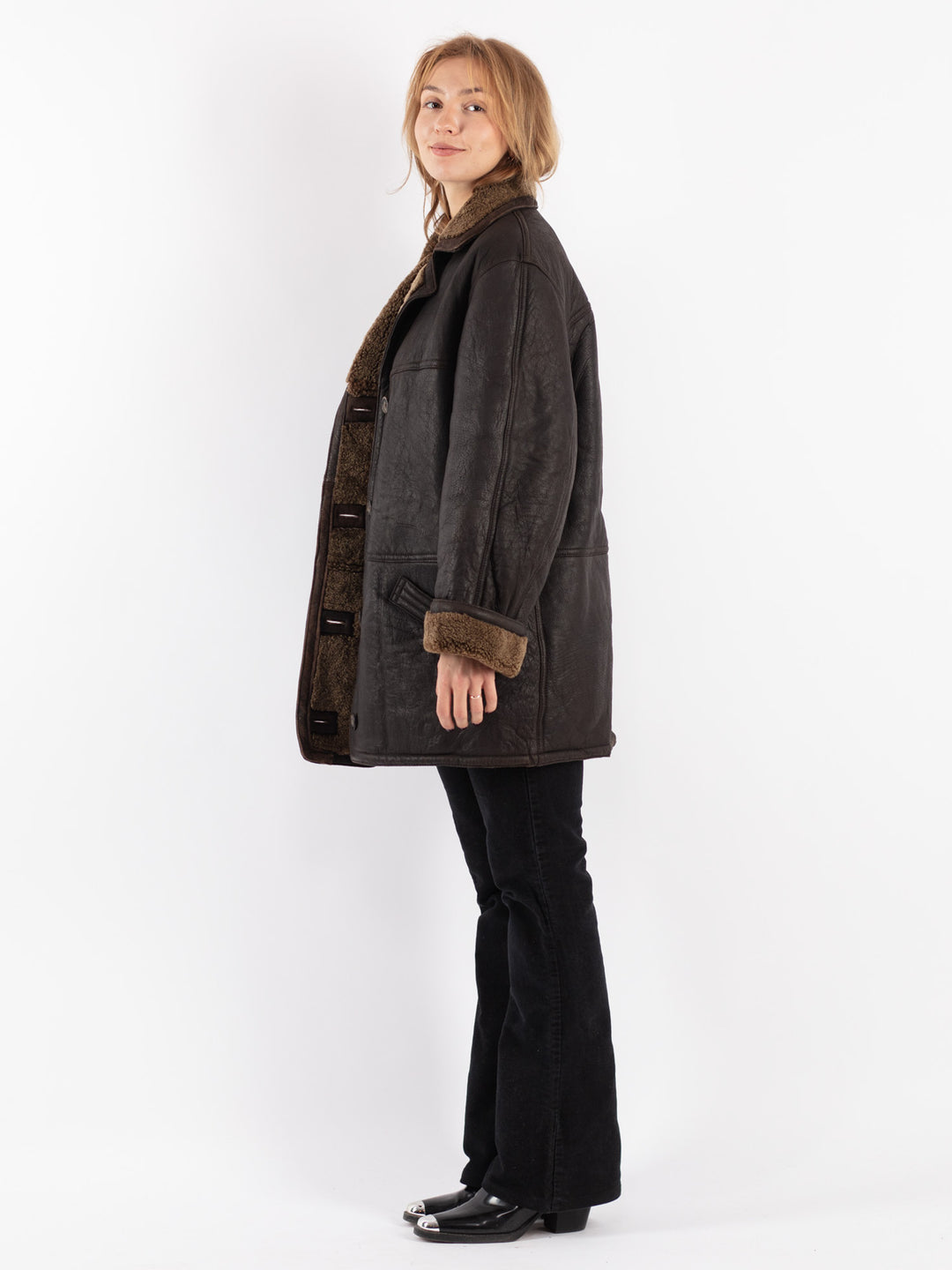 Vintage 90's Women Sheepskin Coat in Brown