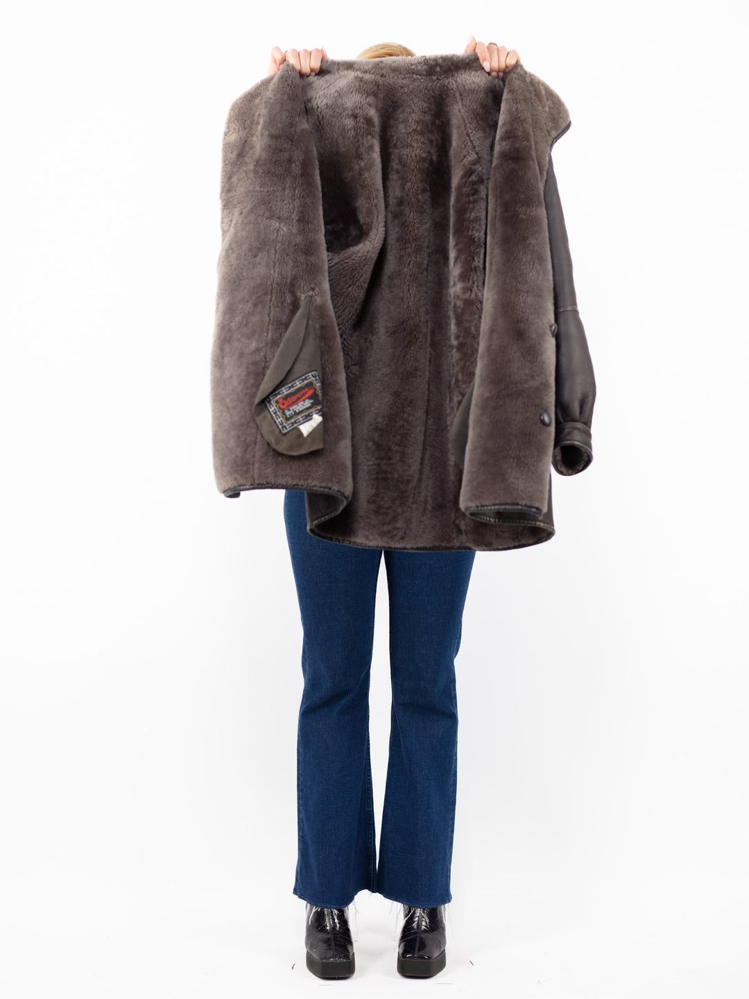 Vintage 90's Women Reversible Sheepskin Coat in Brown