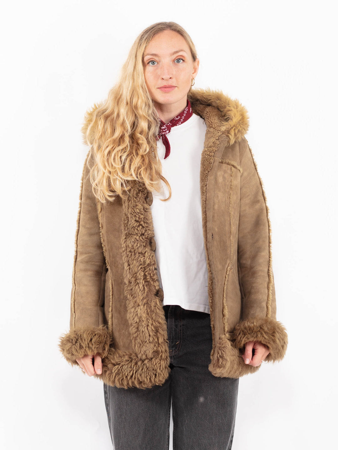 Vintage 90's Women Sheepskin Coat in BrownA0630