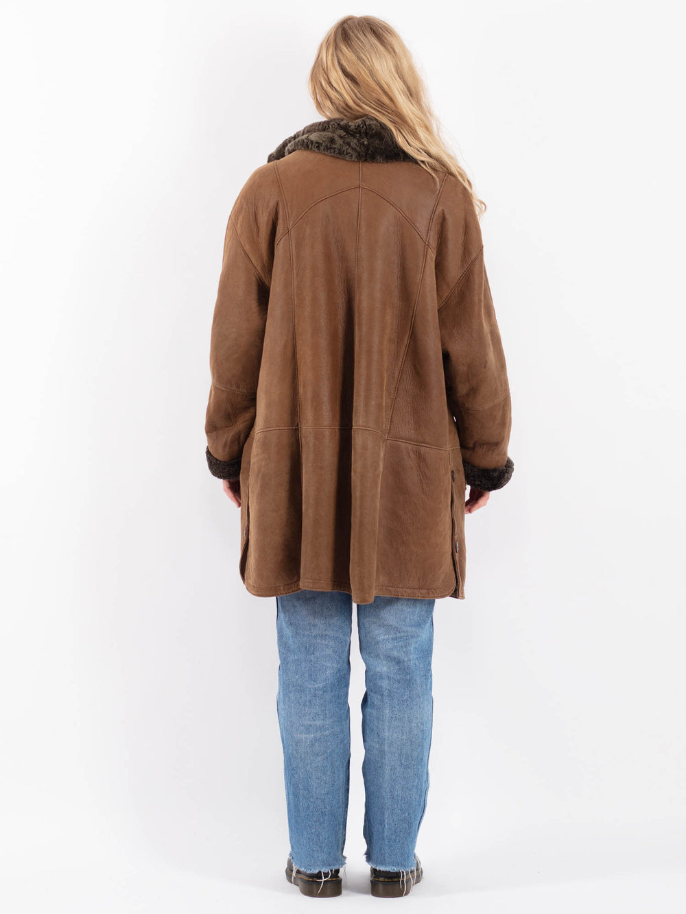 Vintage 90's Women Sheepskin Coat in BrownV9477