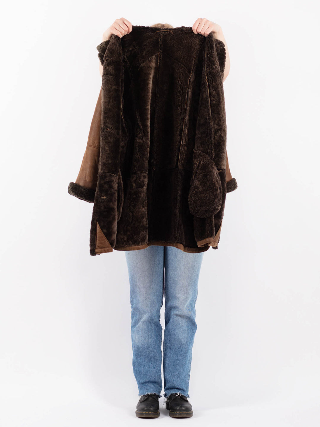 Vintage 90's Women Sheepskin Coat in BrownV9477