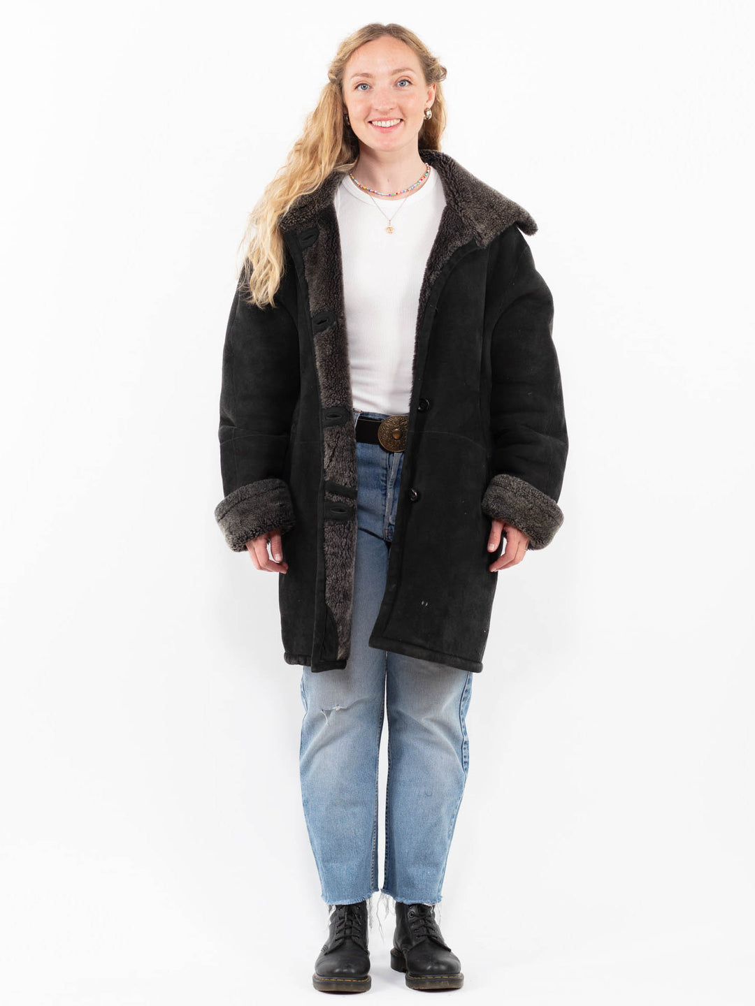 Vintage 90's Women Sheepskin in BlackA0285