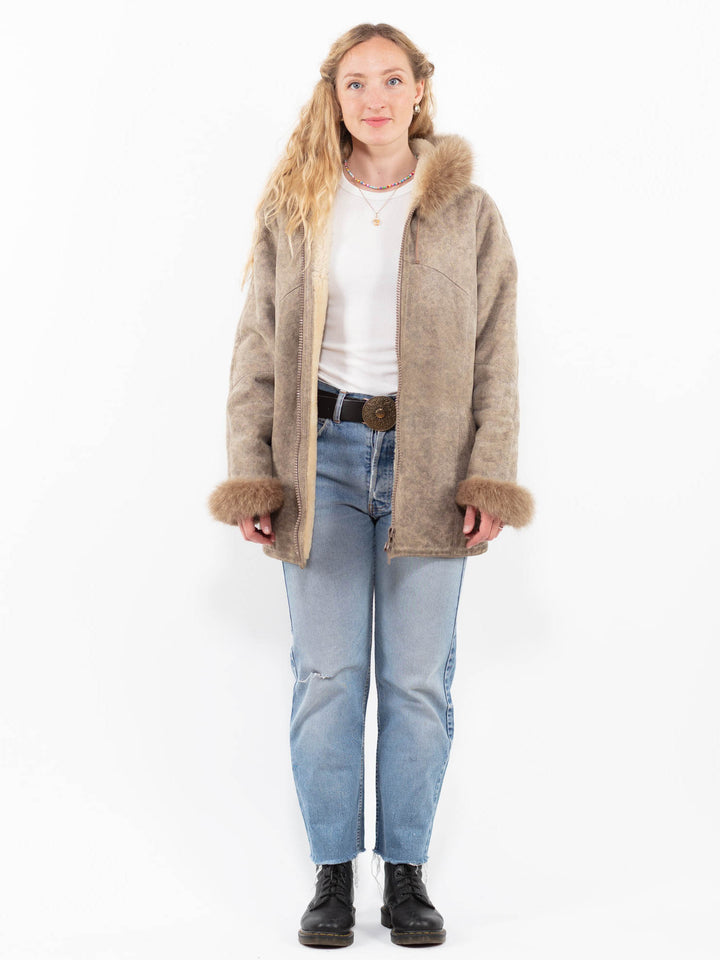 Vintage 90's Women Sheepskin Coat in BeigeA0287