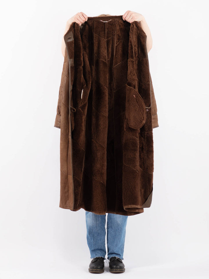 Vintage 90's Women Sheepskin Coat in BrownV9479
