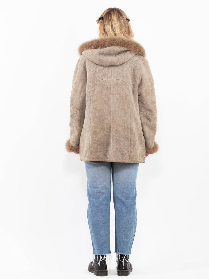 Vintage 90's Women Sheepskin Coat in BeigeA0287