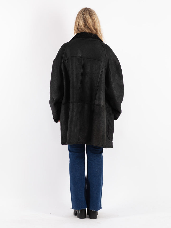 Vintage 90's Women Sheepskin Coat in Black