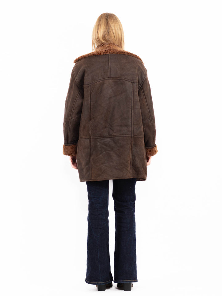 Vintage 90's Women Sheepskin Coat in Brown