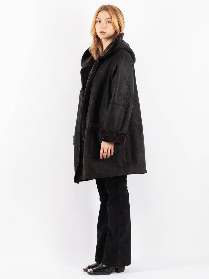 Vintage 90's Women Sheepskin Coat in BlackV9666