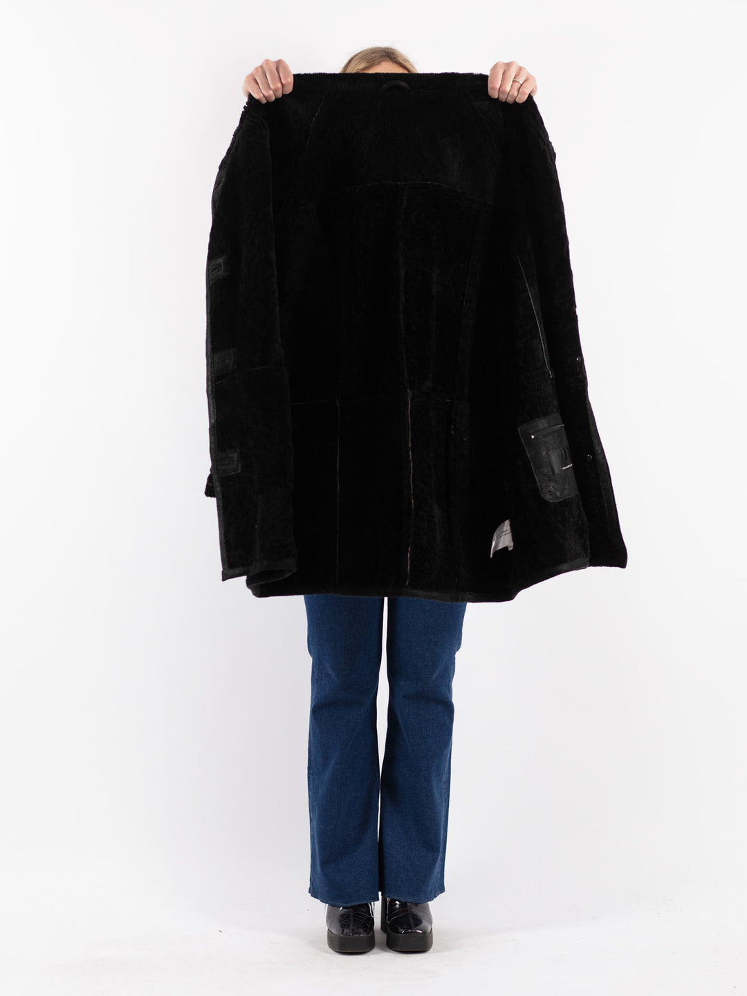 Vintage 90's Women Sheepskin Coat in Black