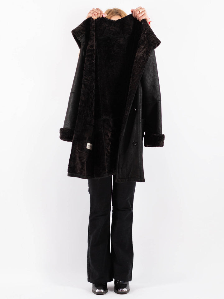Vintage 90's Women Sheepskin Coat in BlackV9666