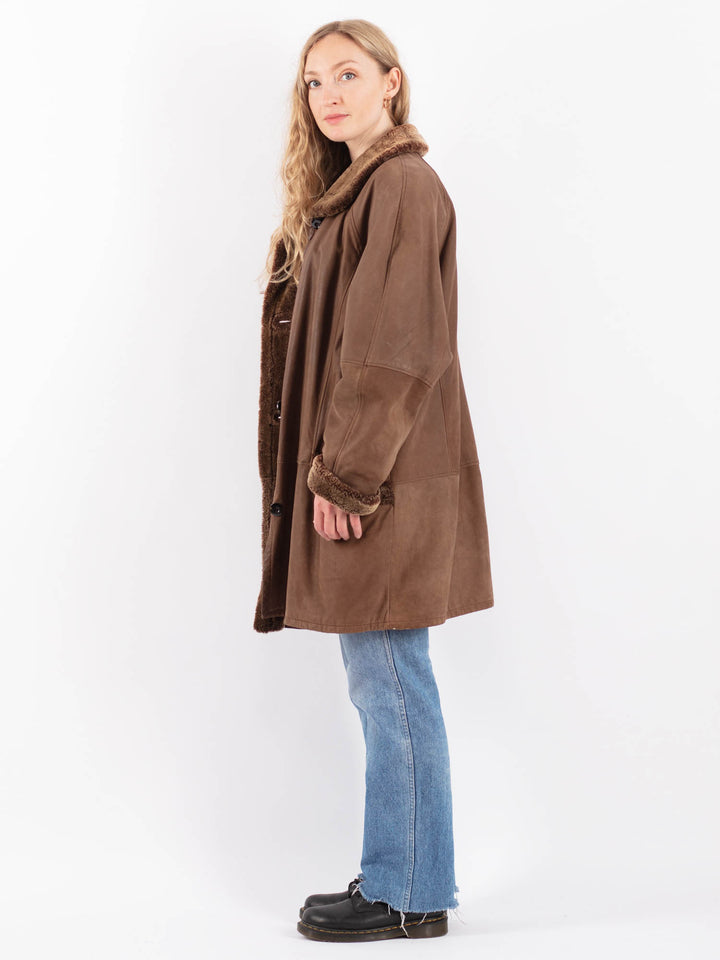 Vintage 80's Women Sheepskin Coat in BrownV9482