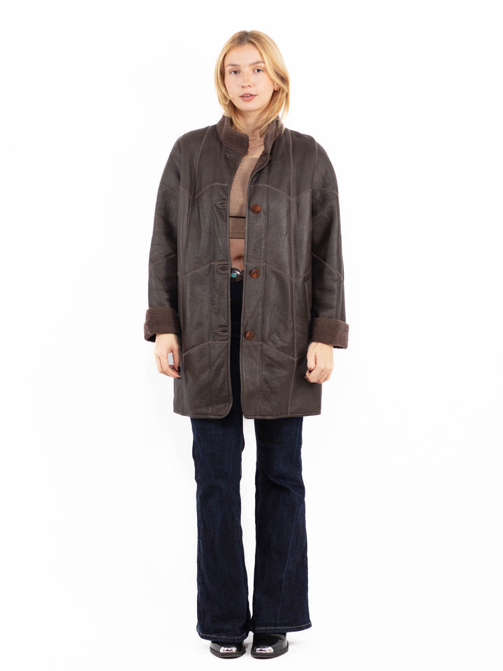 Vintage 90's Women Sheepskin Coat in Brown
