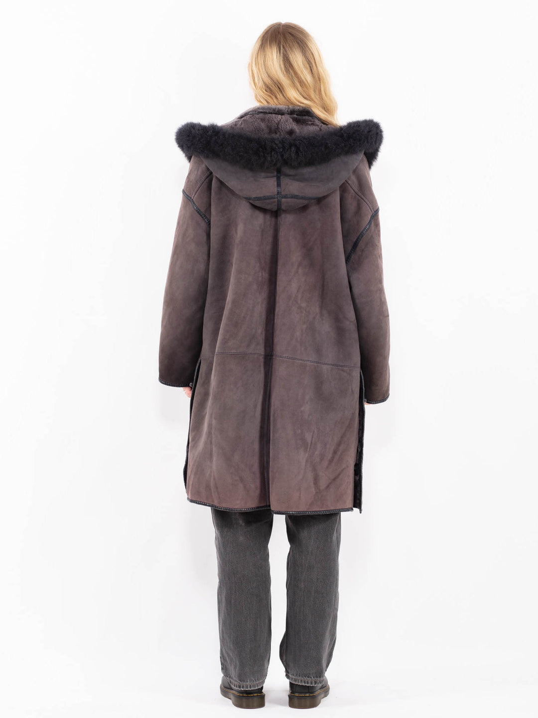 Vintage 90's Women Sheepskin Coat in PurpleA0636