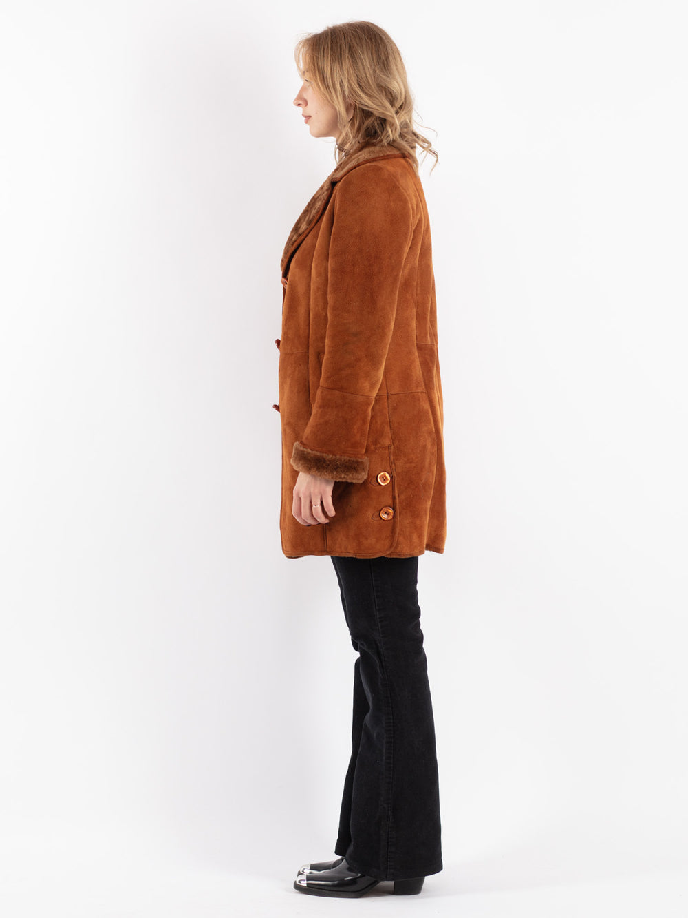 Vintage 90's Women Sheepskin Coat in Brown