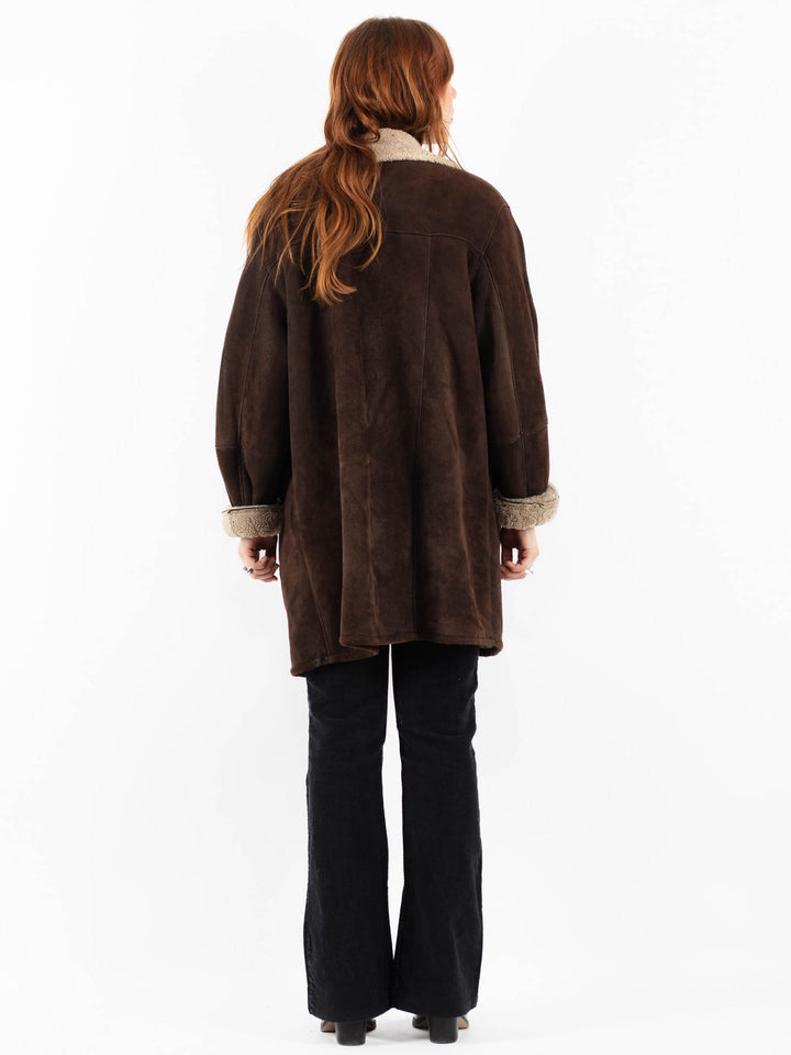 Vintage 90's Women Sheepskin Coat in BrownV9789
