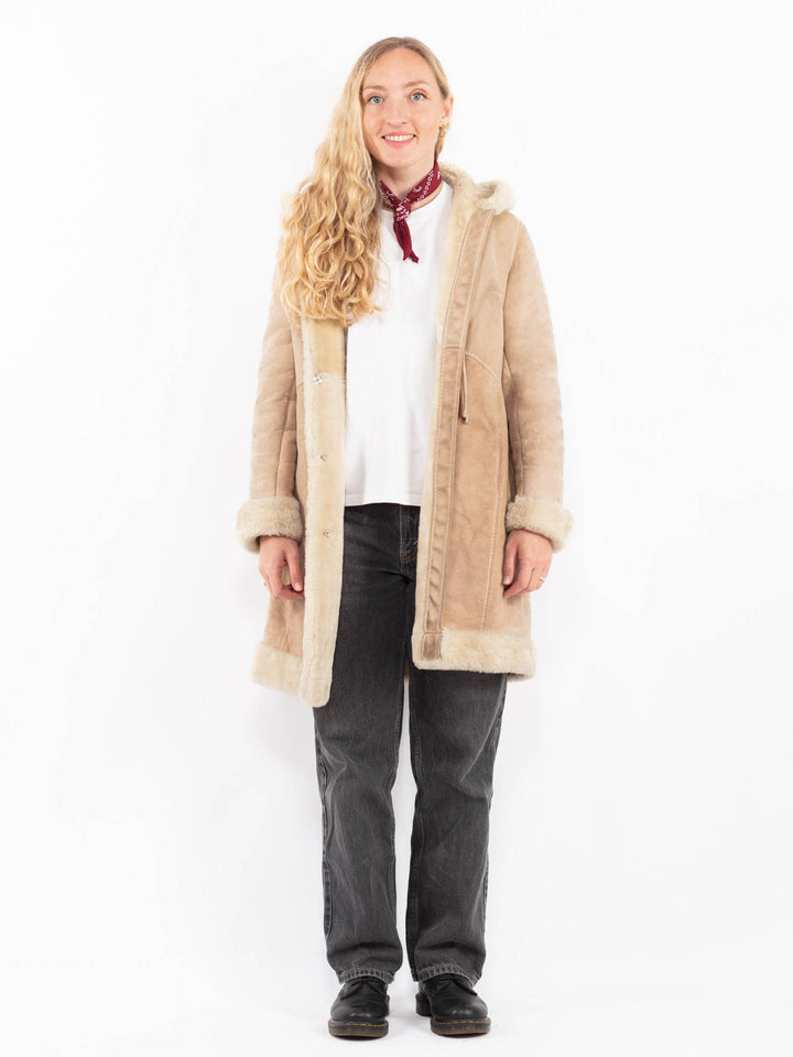 Vintage 90's Women Sheepskin Coat in BeigeA0638