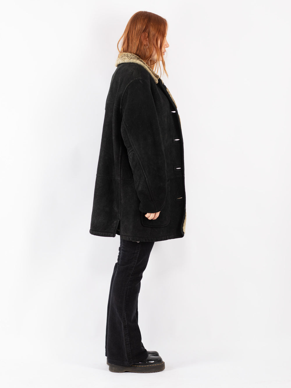 Vintage 90's Women Sheepskin Coat in Black