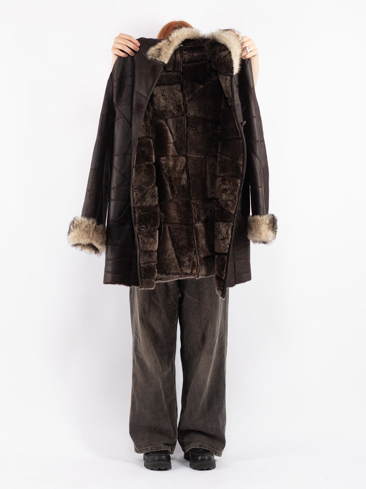 Vintage 90's Women Sheepskin Coat in Brown