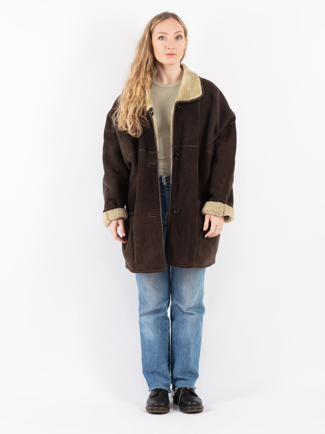 Vintage 90's Women Sheepskin Coat in Brown
