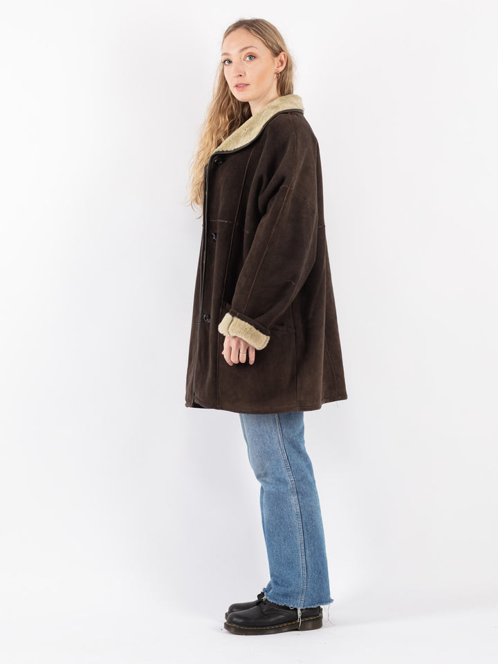 Vintage 90's Women Sheepskin Coat in Brown