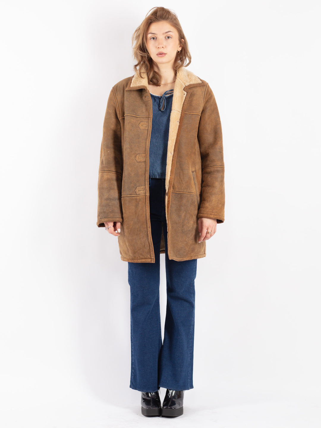 Vintage 90's Women Sheepskin Coat in Brown