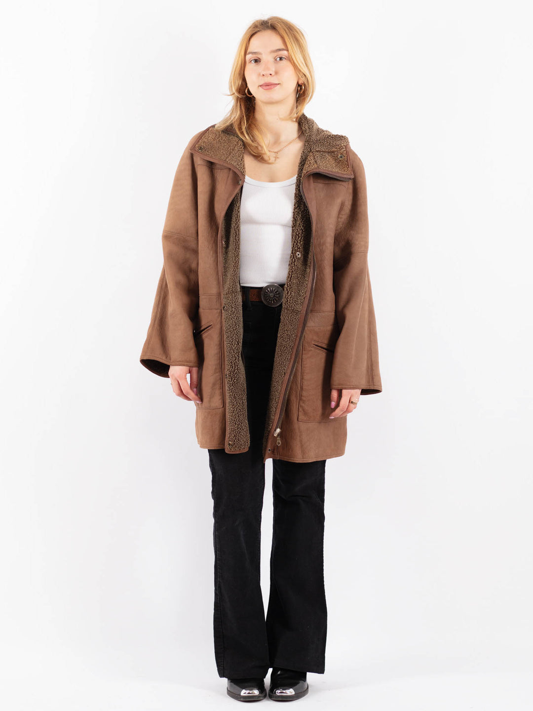 Vintage 90's Women Sheepskin Coat in BeigeV9670