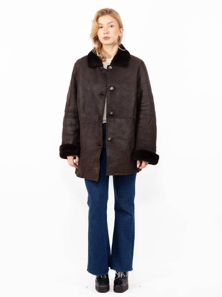 Vintage 90's Women Sheepskin Leather Coat in Brown